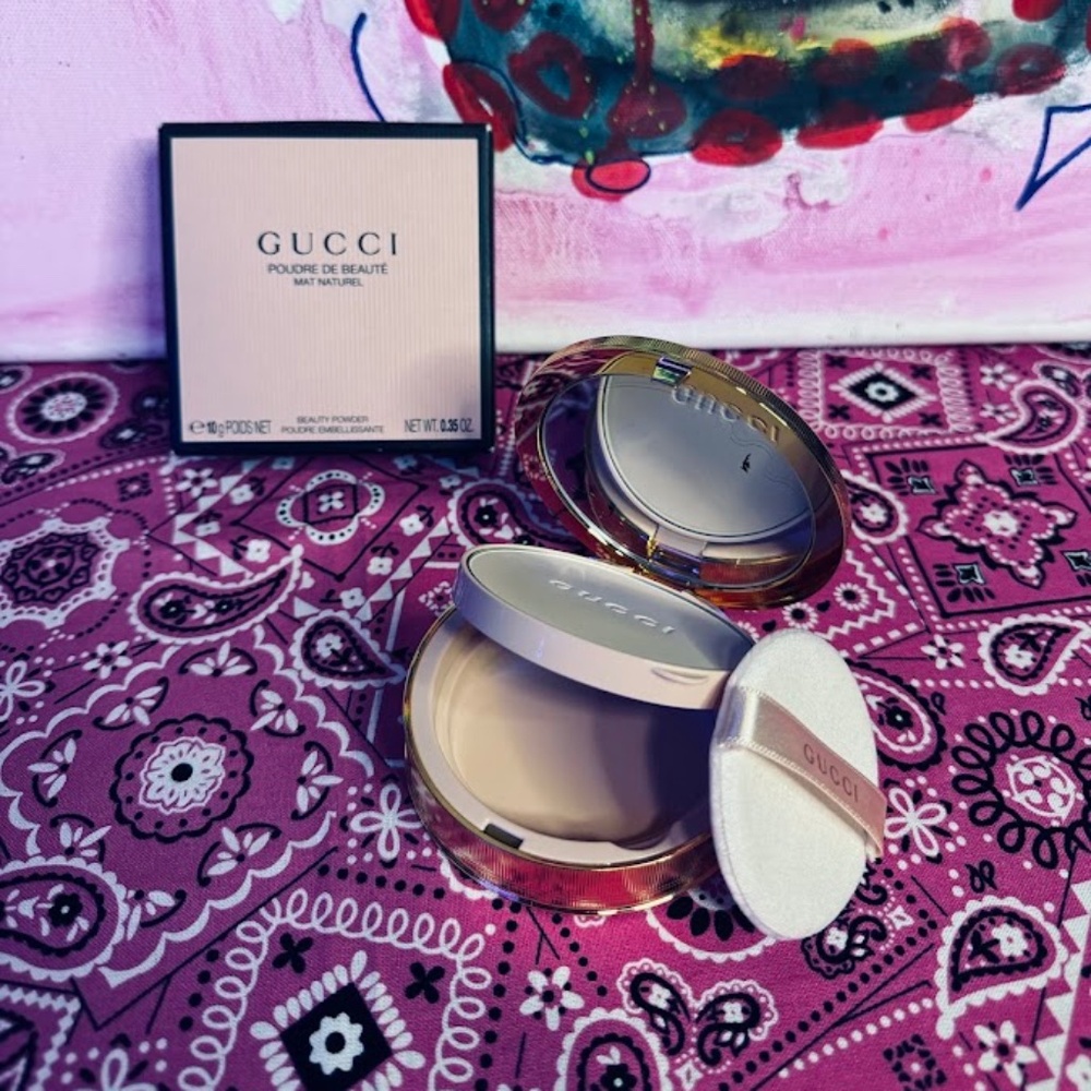 Gucci Matte Beauty Powder - Picture 2 of 2